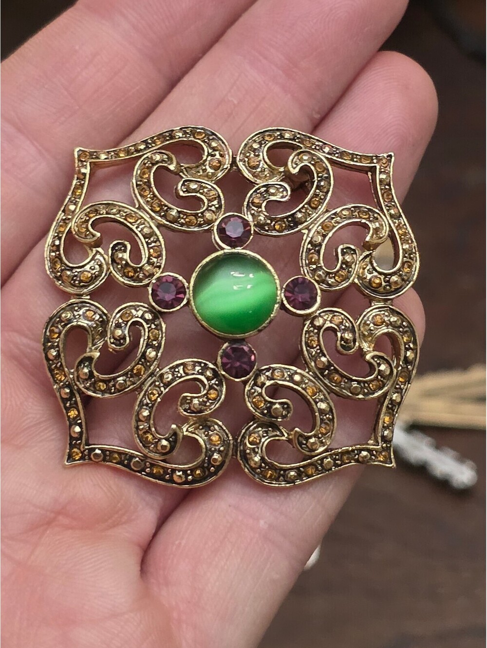 Vintage Gold Tone Filigree Medallion Brooch Green Cabochon & Purple Rhinestones